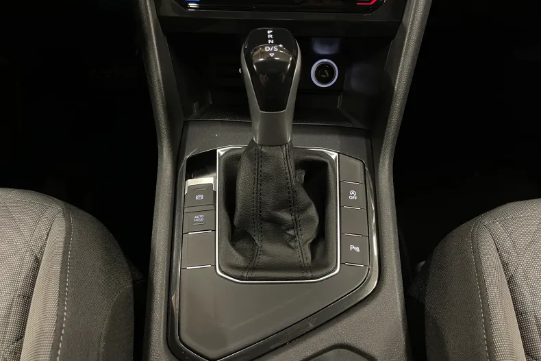 Volkswagen Tiguan din 2022 cu 79.123 km - oferta VOL245546 - foto 24