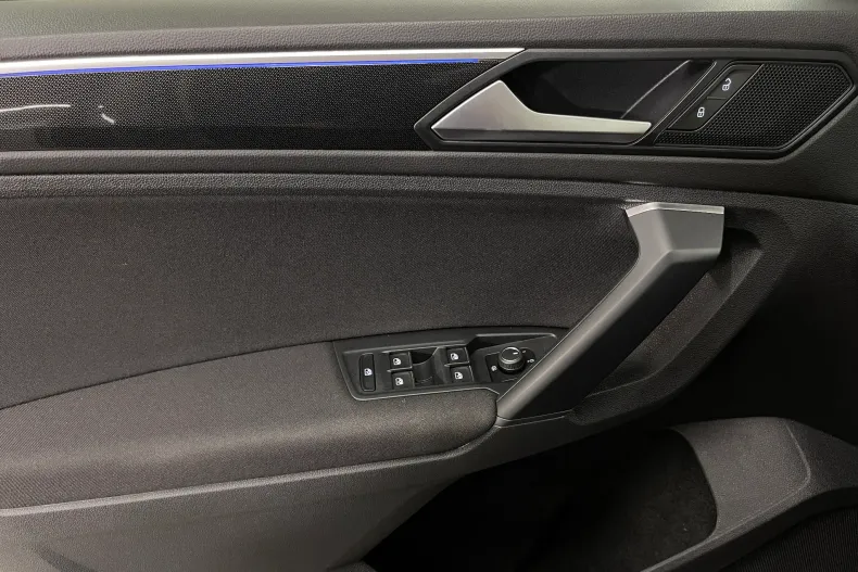 Volkswagen Tiguan din 2022 cu 79.123 km - oferta VOL245546 - foto 25