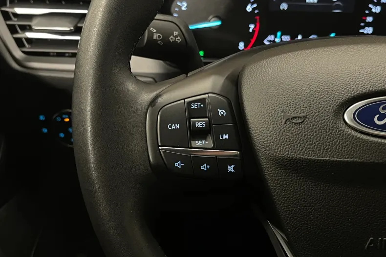 Ford Focus din 2022 cu 46.288 km - oferta FOR245548 - foto 21