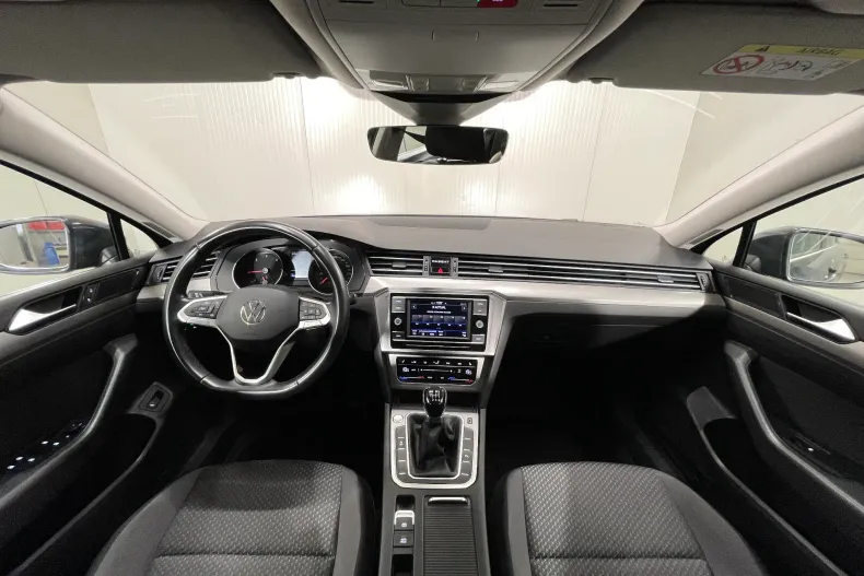 Volkswagen Passat din 2021 cu 84.906 km - oferta VOL245551 - foto 7