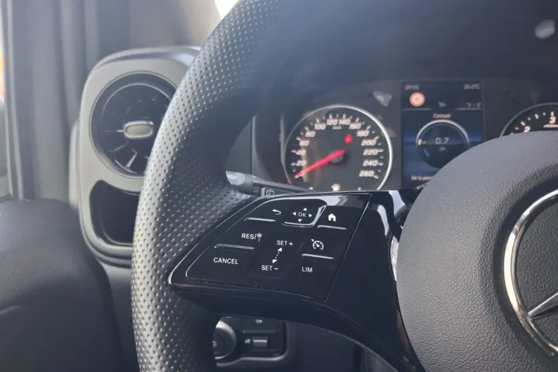 Mercedes-Benz Vito din 2025 cu 138.450 km - oferta MER245557 - foto 12