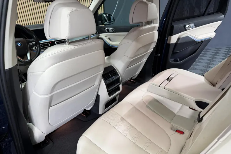 BMW X5 (Seria X) din 2022 cu 77.002 km - oferta BMW245558 - foto 18
