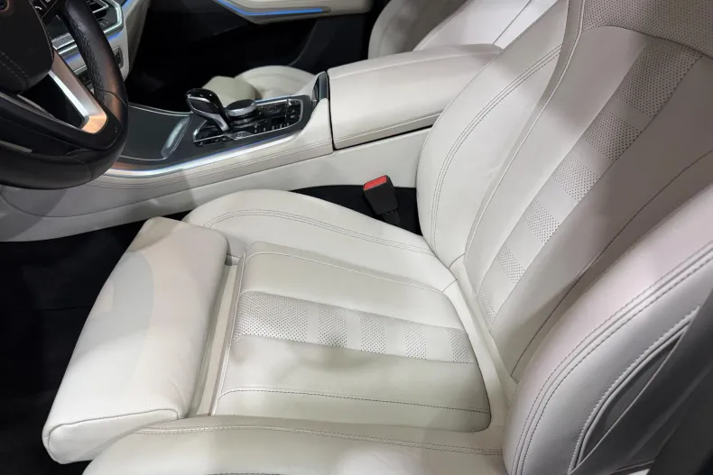 BMW X5 (Seria X) din 2022 cu 77.002 km - oferta BMW245558 - foto 22