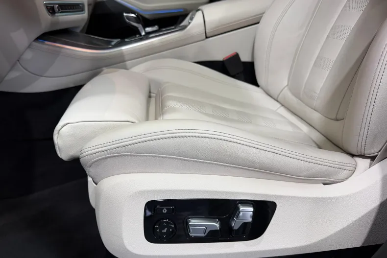 BMW X5 (Seria X) din 2022 cu 77.002 km - oferta BMW245558 - foto 23