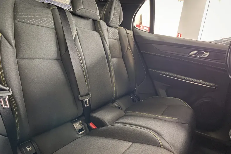Lynk & Co 01 din 2025 cu 12 km - oferta LYN245560 - foto 12