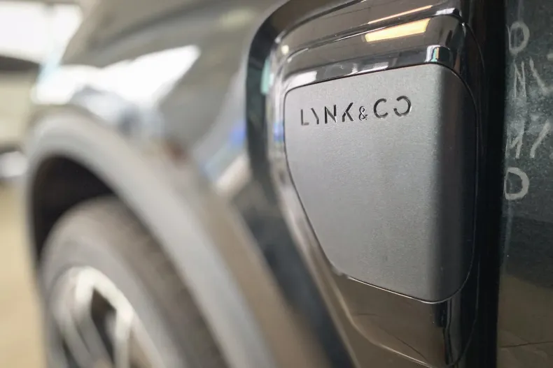 Lynk & Co 01 din 2025 cu 12 km - oferta LYN245560 - foto 17