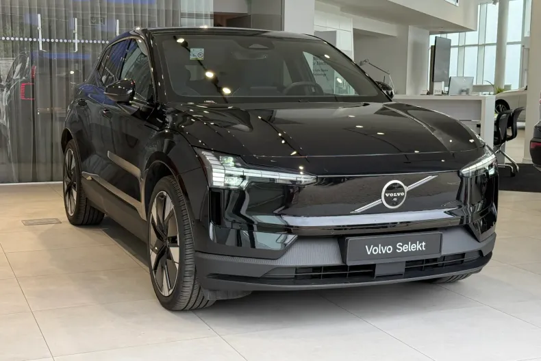 Volvo EX30 din 2024 cu 16.500 km - oferta VOL245563 - foto 4