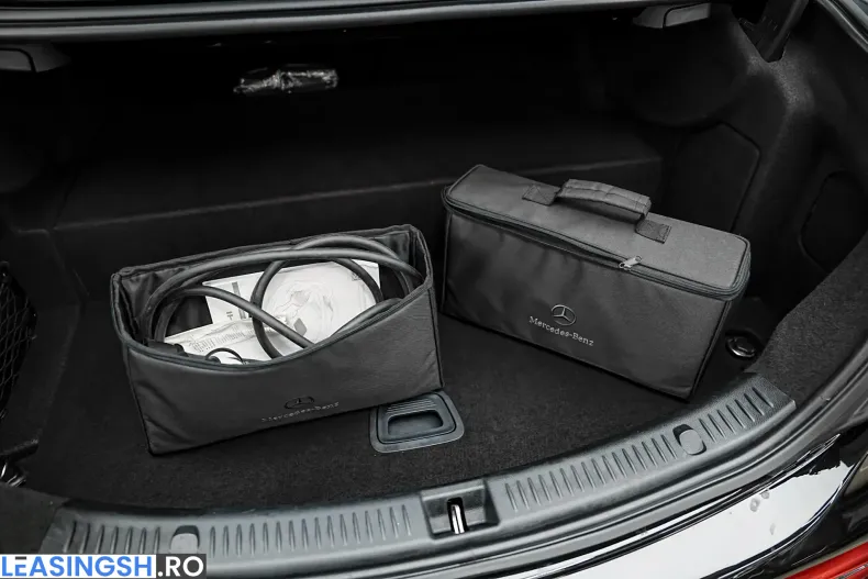 Mercedes-Benz E 300 (Clasa E) din 2021 cu 152.000 km - oferta MER245565 - foto 38