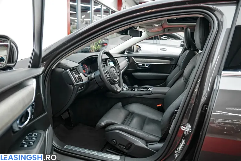 Volvo S90 din 2022 cu 59.000 km - oferta VOL245566 - foto 4