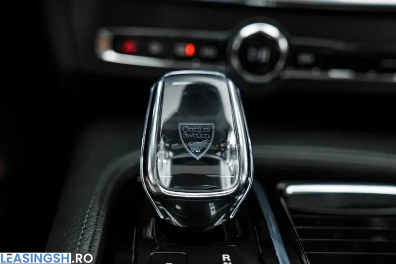 Volvo S90 din 2022 cu 59.000 km - oferta VOL245566 - foto 40