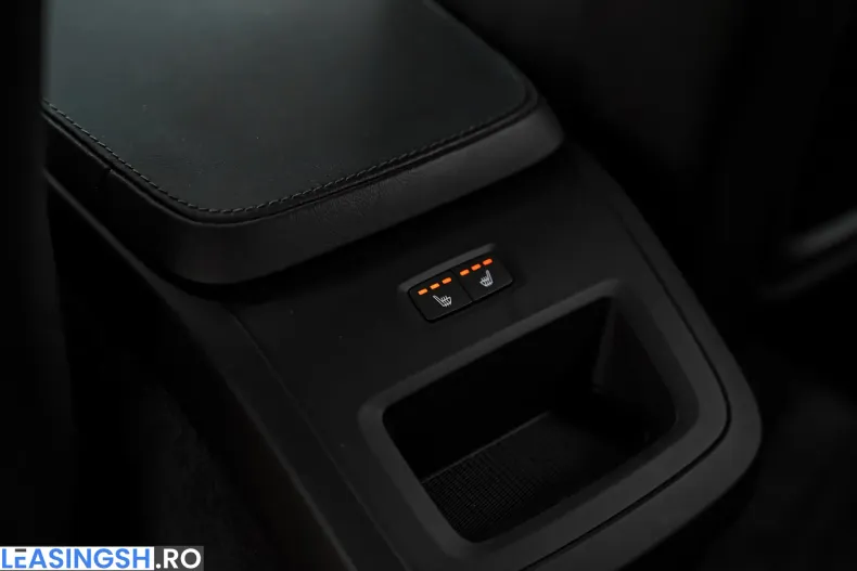 Volvo XC90 din 2023 cu 171.000 km - oferta VOL245569 - foto 31