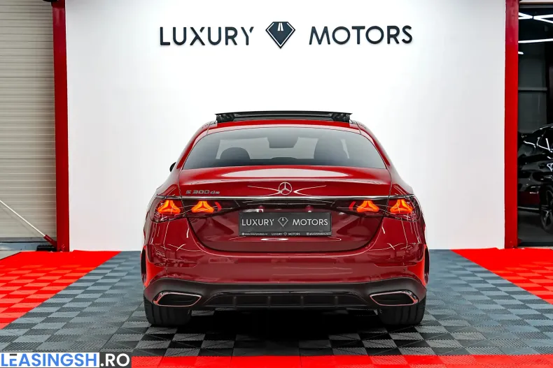 Mercedes-Benz E 300 (Clasa E) din 2025 cu 21.000 km - oferta MER245570 - foto 9