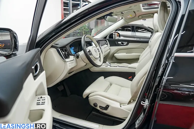 Volvo XC60 din 2021 cu 133.000 km - oferta VOL245571 - foto 4