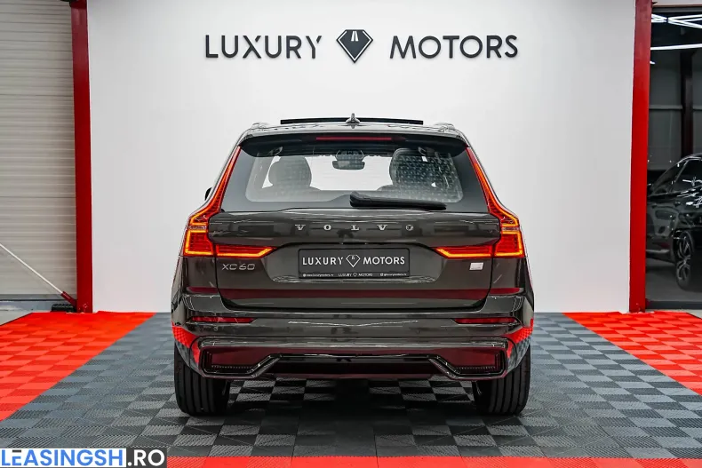 Volvo XC60 din 2021 cu 88.000 km - oferta VOL245572 - foto 9