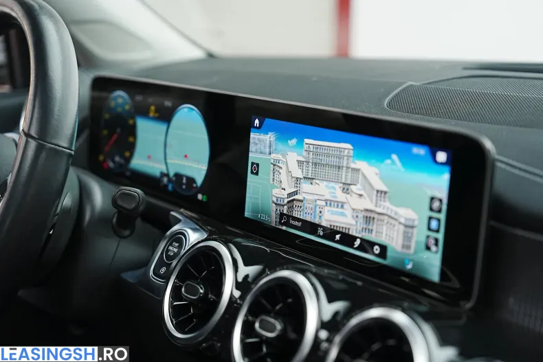 Mercedes-Benz GLB 220 (Clasa GLB) din 2020 cu 145.000 km - oferta MER245573 - foto 37