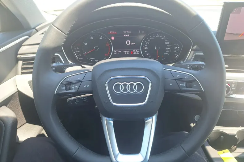 Audi A4 din 2024 cu 14.187 km - oferta AUD245578 - foto 9