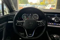 Volkswagen Touareg din 2021 cu 119.042 km - oferta VOL245587 - foto 16