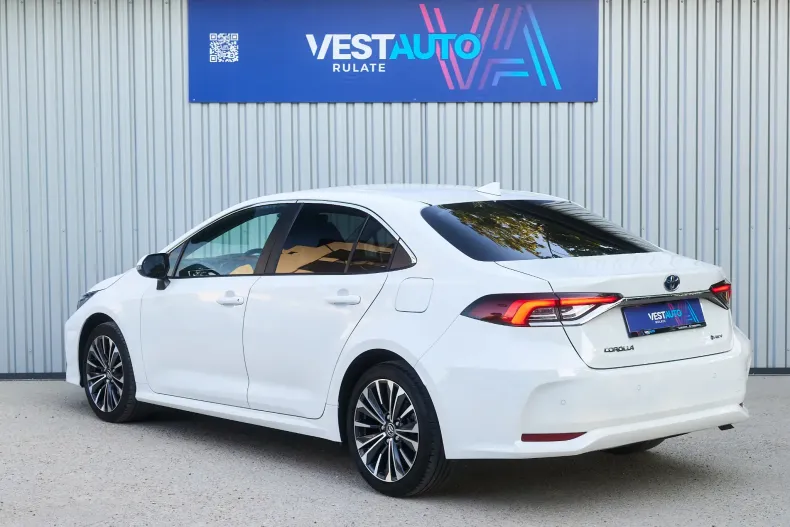 Toyota Corolla din 2024 cu 37.171 km - oferta TOY245595 - foto 8