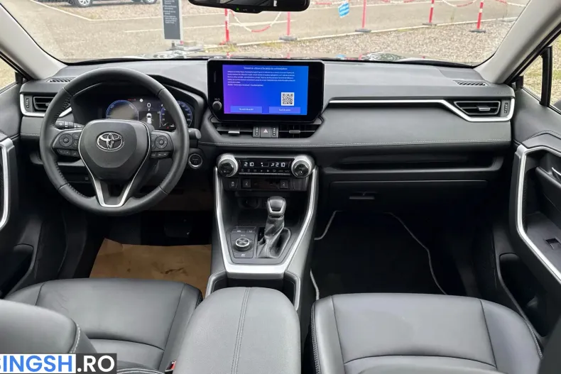 Toyota RAV4 din 2024 cu 9.836 km - oferta TOY245596 - foto 21