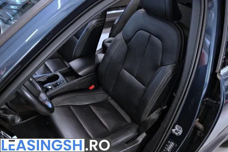 Volvo XC40 din 2022 cu 110.972 km - oferta VOL245606 - foto 8
