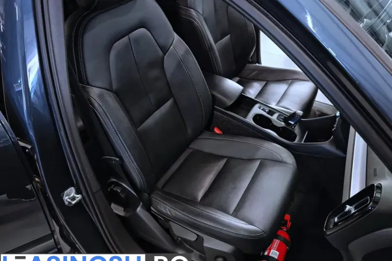 Volvo XC40 din 2022 cu 110.972 km - oferta VOL245606 - foto 9