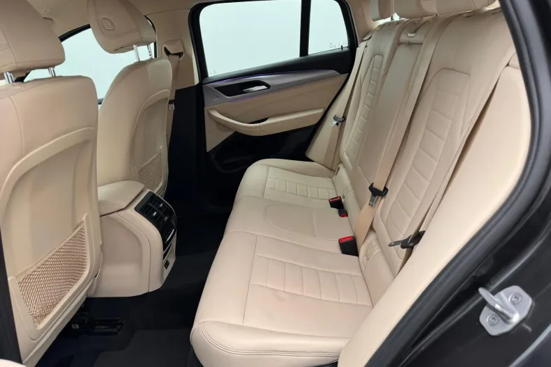 BMW X4 (Seria X) din 2021 cu 126.623 km - oferta BMW245607 - foto 19