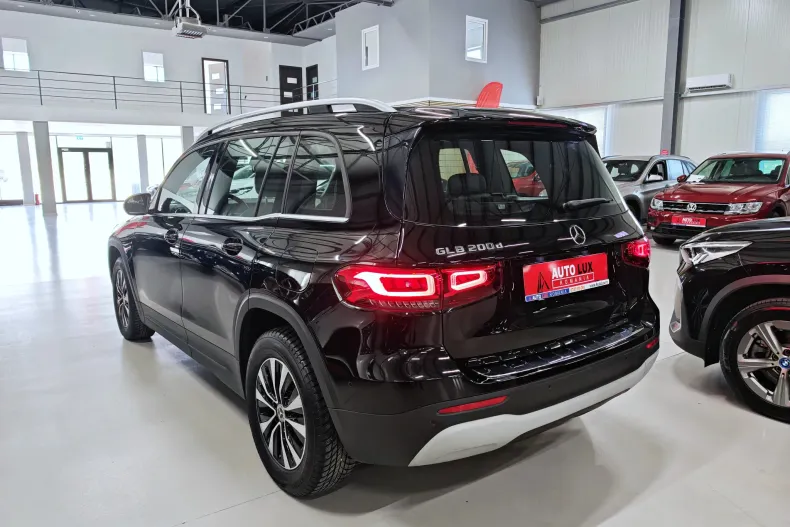 Mercedes-Benz GLB 200 (Clasa GLB) din 2022 cu 135.809 km - oferta MER245615 - foto 5