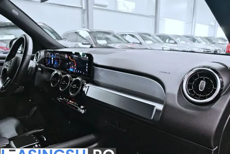Mercedes-Benz GLB 200 (Clasa GLB) din 2022 cu 135.809 km - oferta MER245615 - foto 10