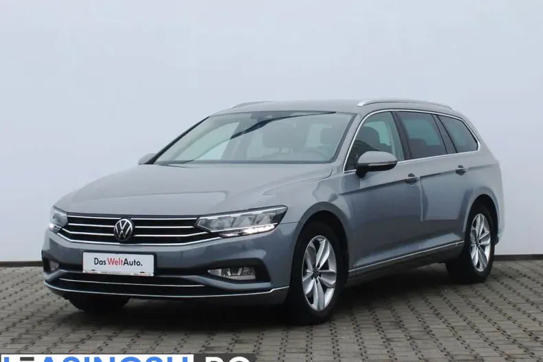 Volkswagen Passat din 2023 cu 127.764 km - oferta VOL245618 - foto 1