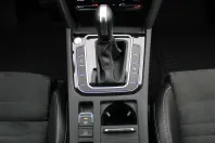 Volkswagen Passat din 2023 cu 127.764 km - oferta VOL245618 - foto 20