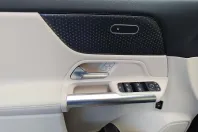 Mercedes-Benz GLA 200 (Clasa GLA) din 2025 cu 6.200 km - oferta MER245620 - foto 16