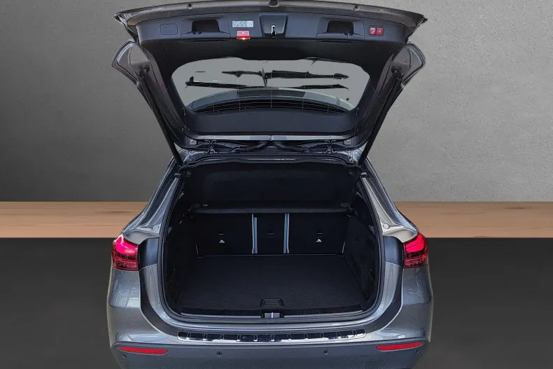 Mercedes-Benz GLA 220 (Clasa GLA) din 2025 cu 33.320 km - oferta MER245621 - foto 16