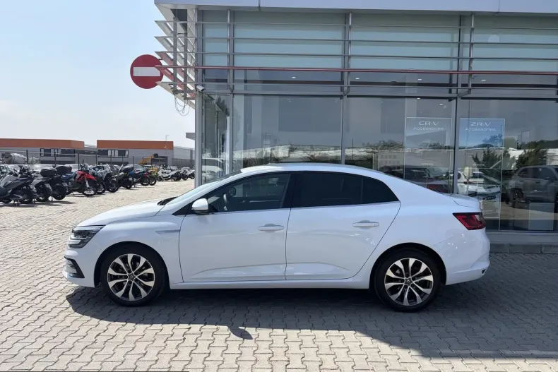 Renault Megane din 2023 cu 22.943 km - oferta REN245630 - foto 3