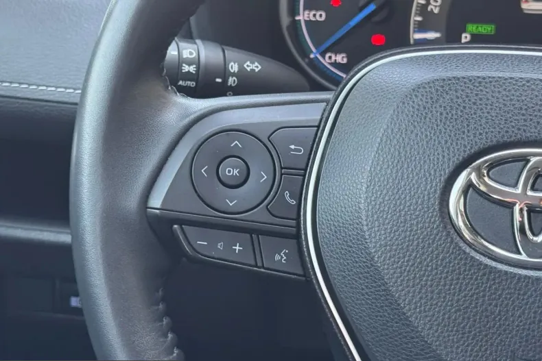 Toyota RAV4 din 2022 cu 144.175 km - oferta TOY245632 - foto 19