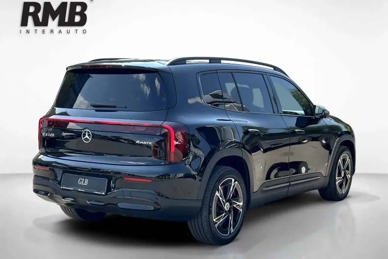 Mercedes-Benz GLB 220 (Clasa GLB) din 2026 cu 9 km - oferta MER245635 - foto 5