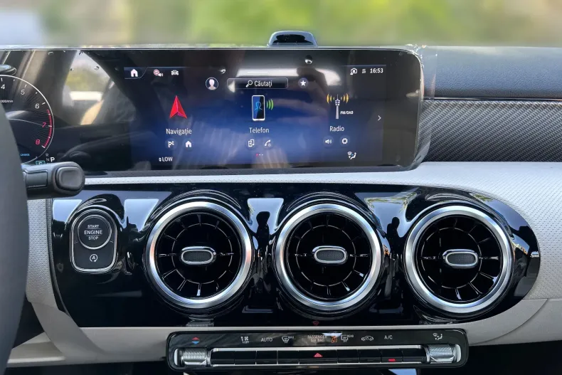 Mercedes-Benz A 180 (Clasa A) din 2026 cu 8 km - oferta MER245637 - foto 17