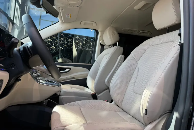 Mercedes-Benz V 300 (Clasa V) din 2026 cu 11 km - oferta MER245641 - foto 7