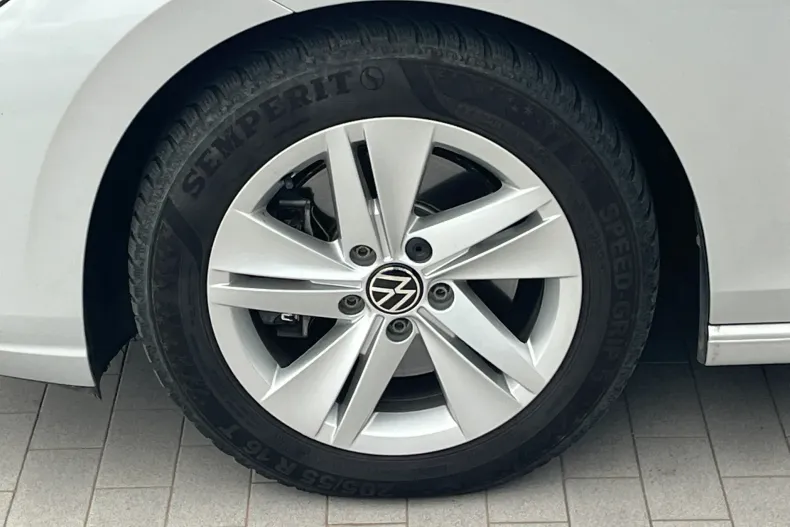 Volkswagen Golf din 2023 cu 156.989 km - oferta VOL245643 - foto 7