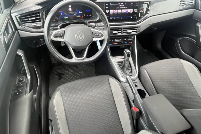Volkswagen Polo din 2022 cu 71.486 km - oferta VOL245644 - foto 9