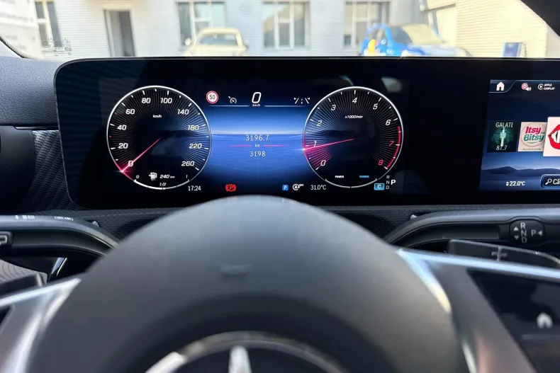 Mercedes-Benz A 180 (Clasa A) din 2025 cu 3.198 km - oferta MER245647 - foto 7