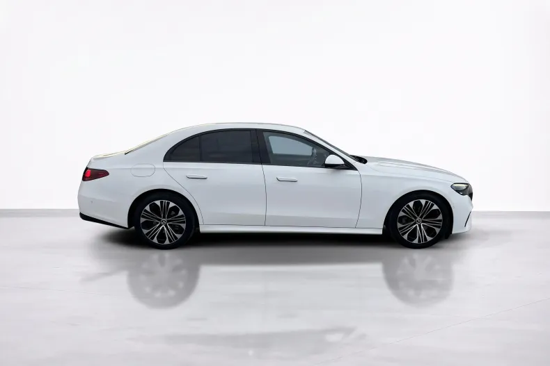Mercedes-Benz E 220 (Clasa E) din 2024 cu 57.927 km - oferta MER245651 - foto 6