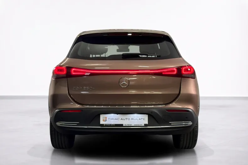 Mercedes-Benz EQA (Clasa GLA) din 2023 cu 47.058 km - oferta MER245652 - foto 4