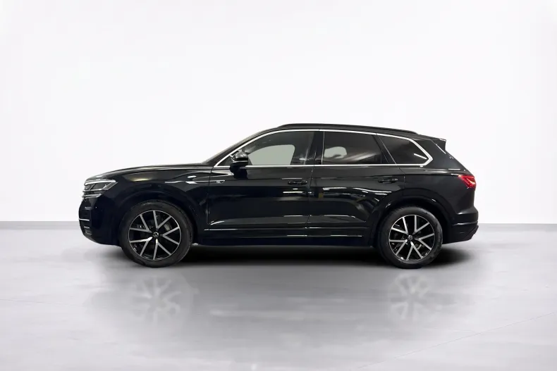 Volkswagen Touareg din 2023 cu 95.214 km - oferta VOL245654 - foto 2