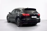Volkswagen Touareg din 2023 cu 95.214 km - oferta VOL245654 - foto 3