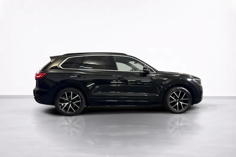 Volkswagen Touareg din 2023 cu 95.214 km - oferta VOL245654 - foto 6