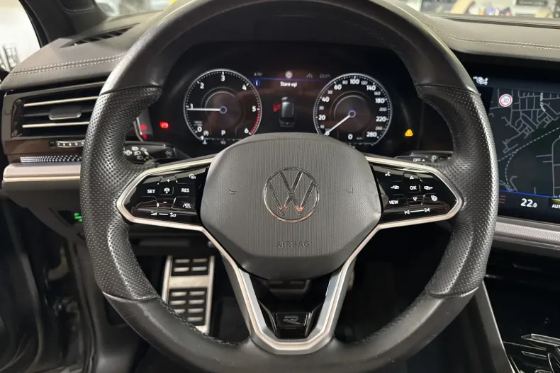 Volkswagen Touareg din 2023 cu 95.214 km - oferta VOL245654 - foto 15