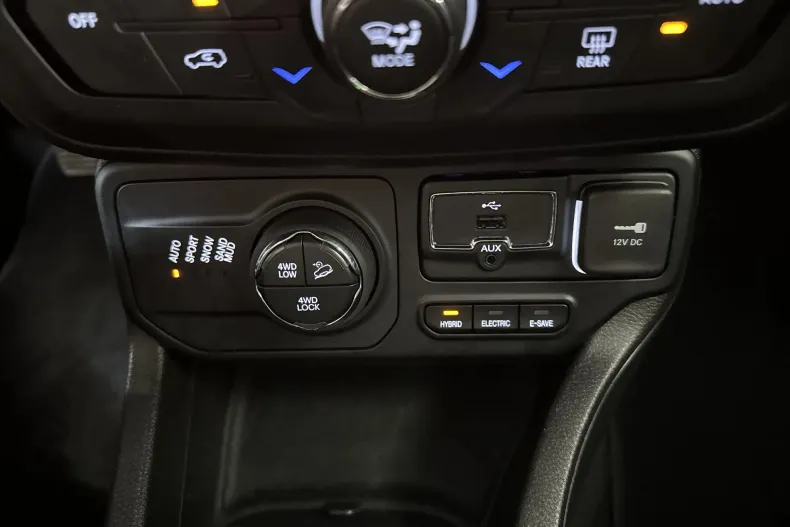 Jeep Renegade din 2021 cu 74.599 km - oferta JEE245656 - foto 17