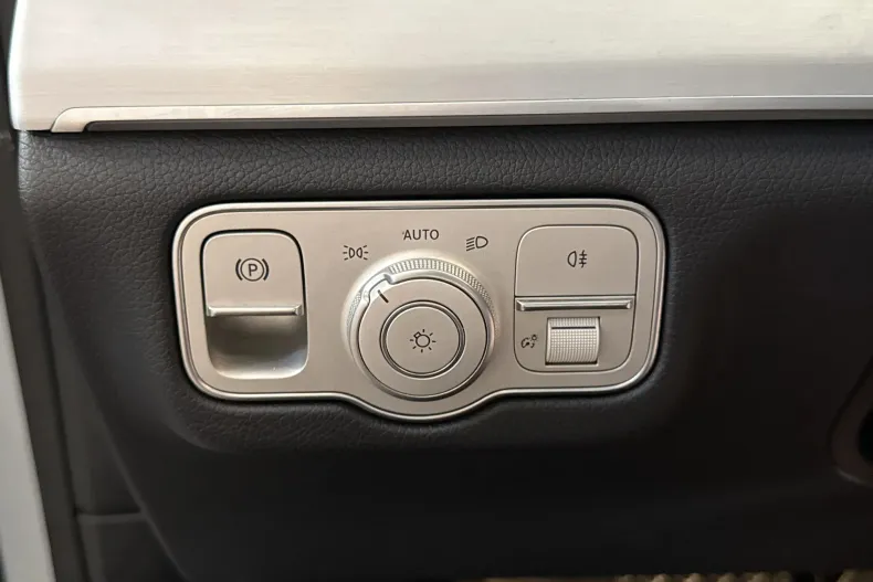 Mercedes-Benz GLE 350 (Clasa GLE) din 2023 cu 88.380 km - oferta MER245661 - foto 15