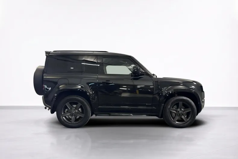 Land Rover Defender din 2021 cu 42.700 km - oferta LAN245662 - foto 6