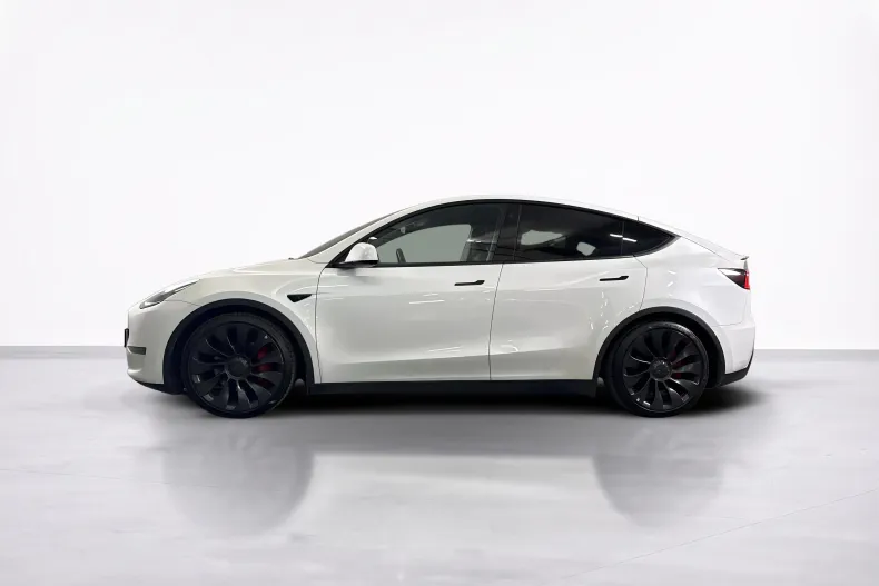 Tesla Model Y din 2022 cu 65.569 km - oferta TES245663 - foto 2
